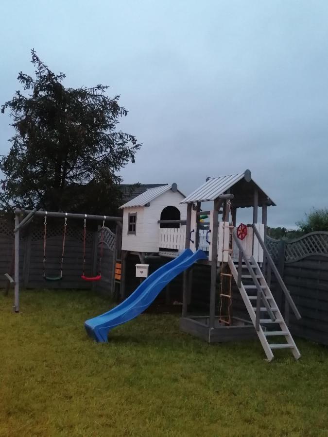 Pokoje Goscinne Azaliowa 34 Mielno Миелно Екстериор снимка