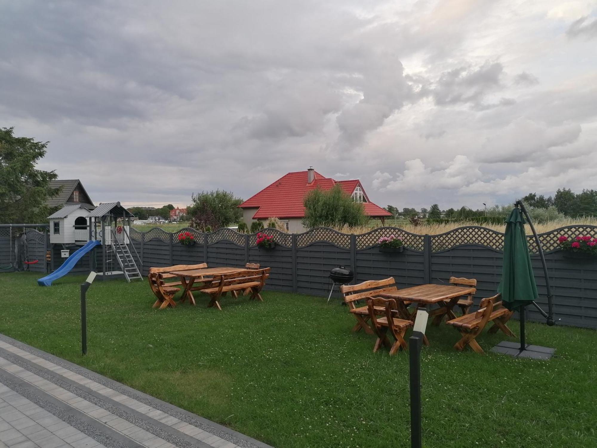 Pokoje Goscinne Azaliowa 34 Mielno Миелно Екстериор снимка